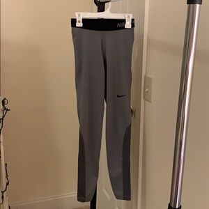 Nike pro gray leggings